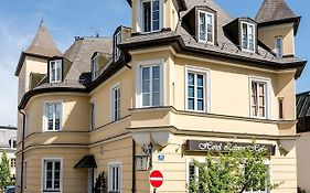 Hotel Laimer Hof Am Schloss Nymphenburg  3*